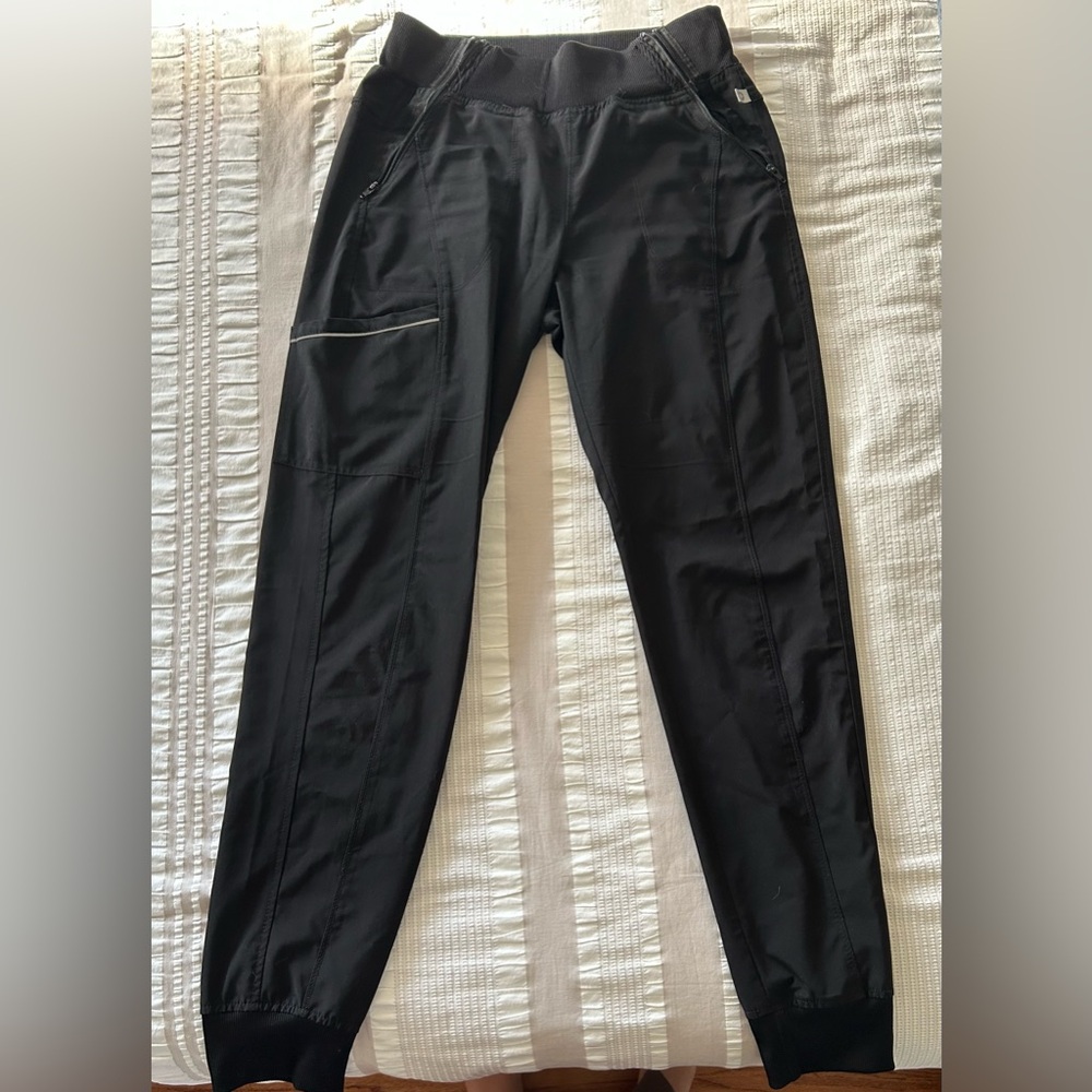 Women’s scrub pants
